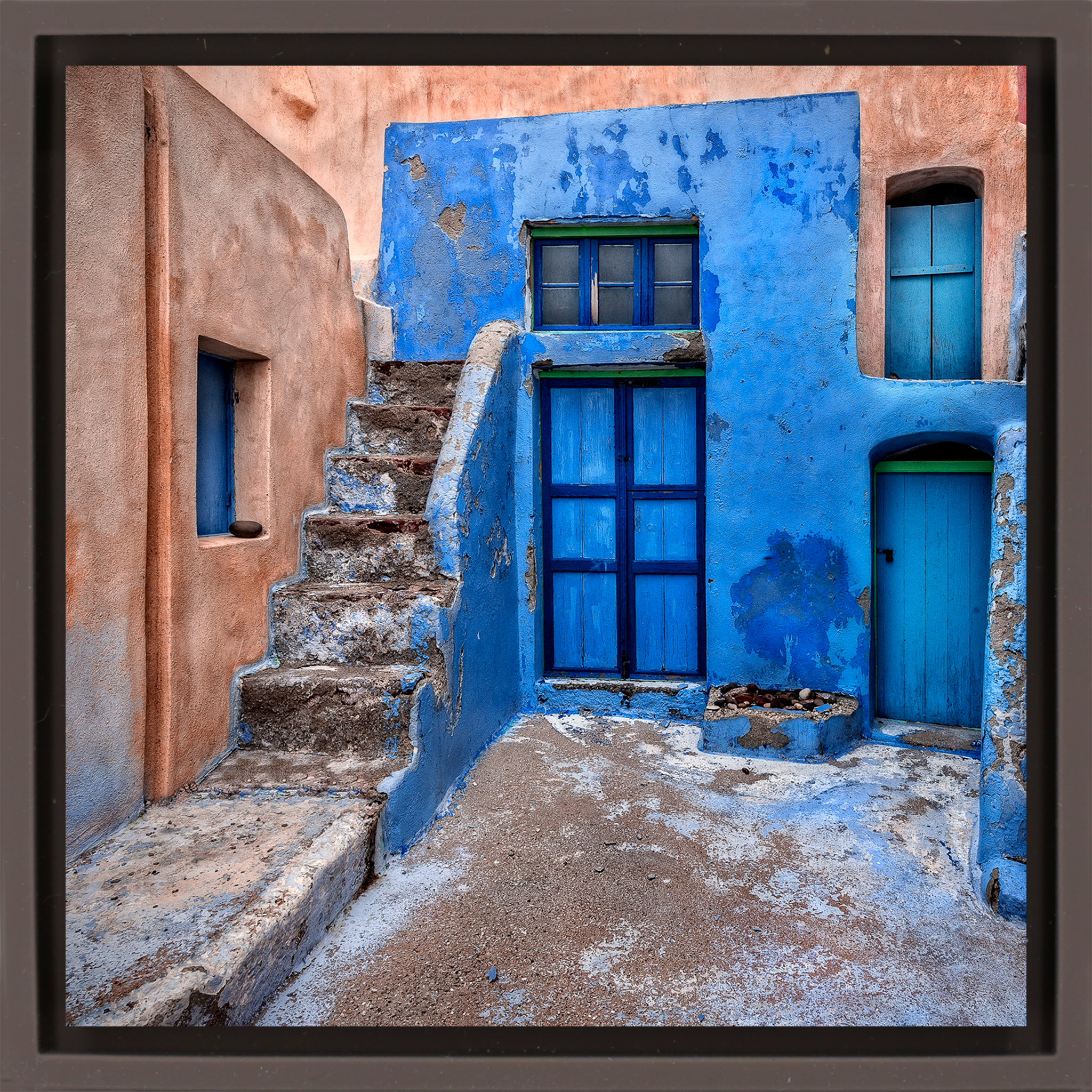 The Indigo Courtyard - Bruine Wrapp