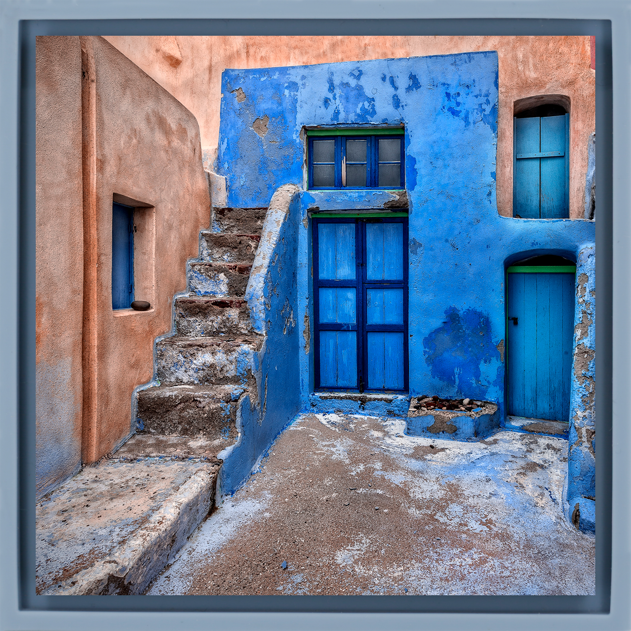 The Indigo Courtyard - Lichtblauwe Wrapp