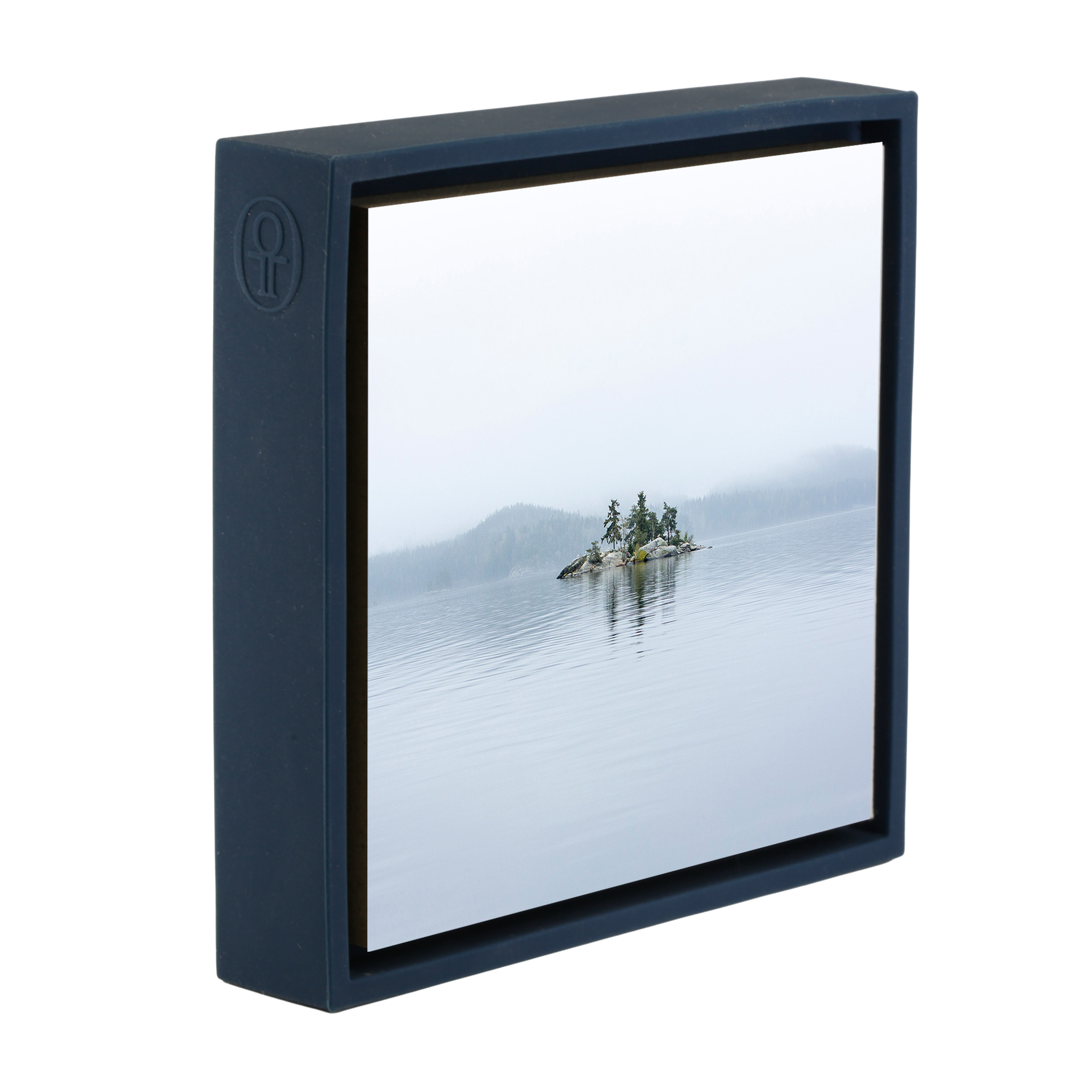 Lake Island - Dunkelblaue Verpackung