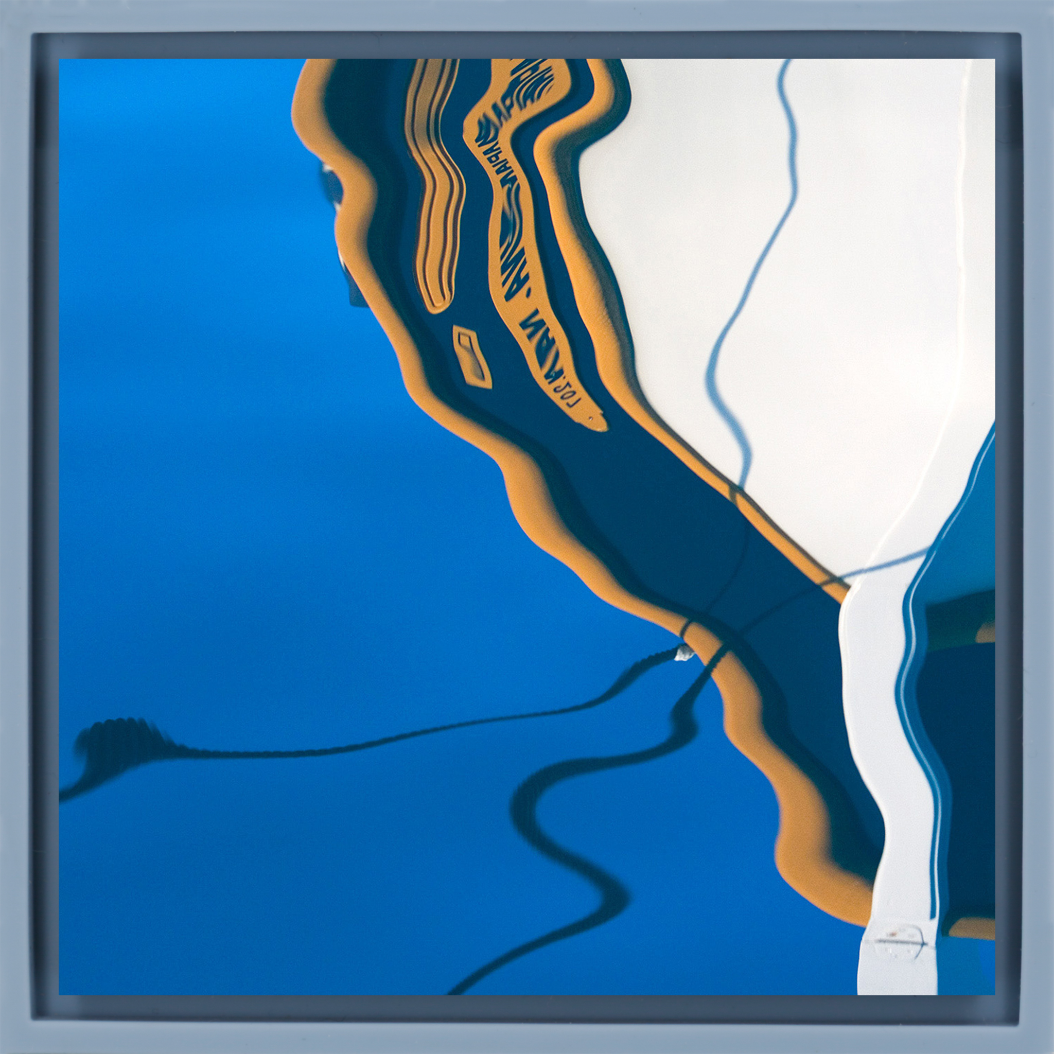 Mirror Water - Light Blue Wrapp