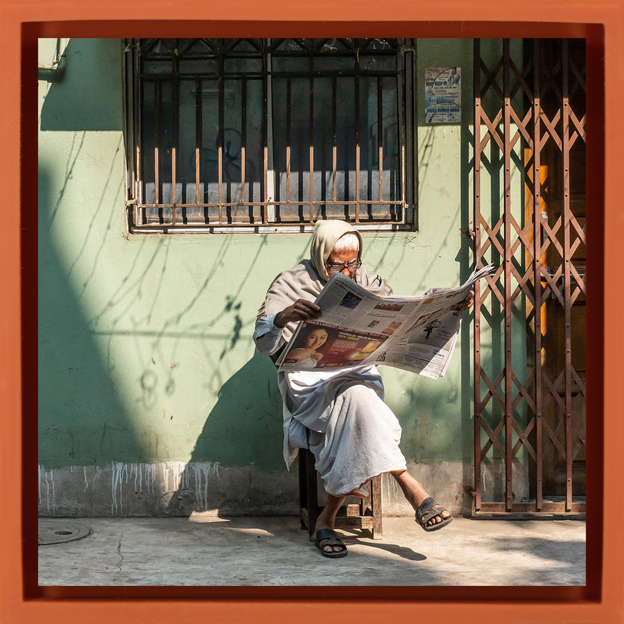 Reading Paper - Oranje Wrapp