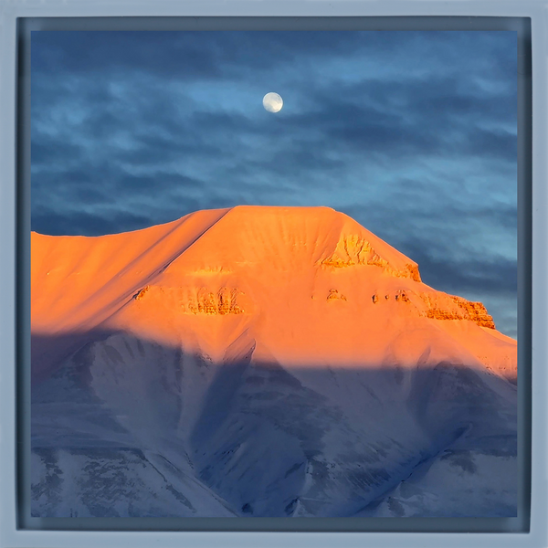 Mountain Sun - Light Blue Wrapp