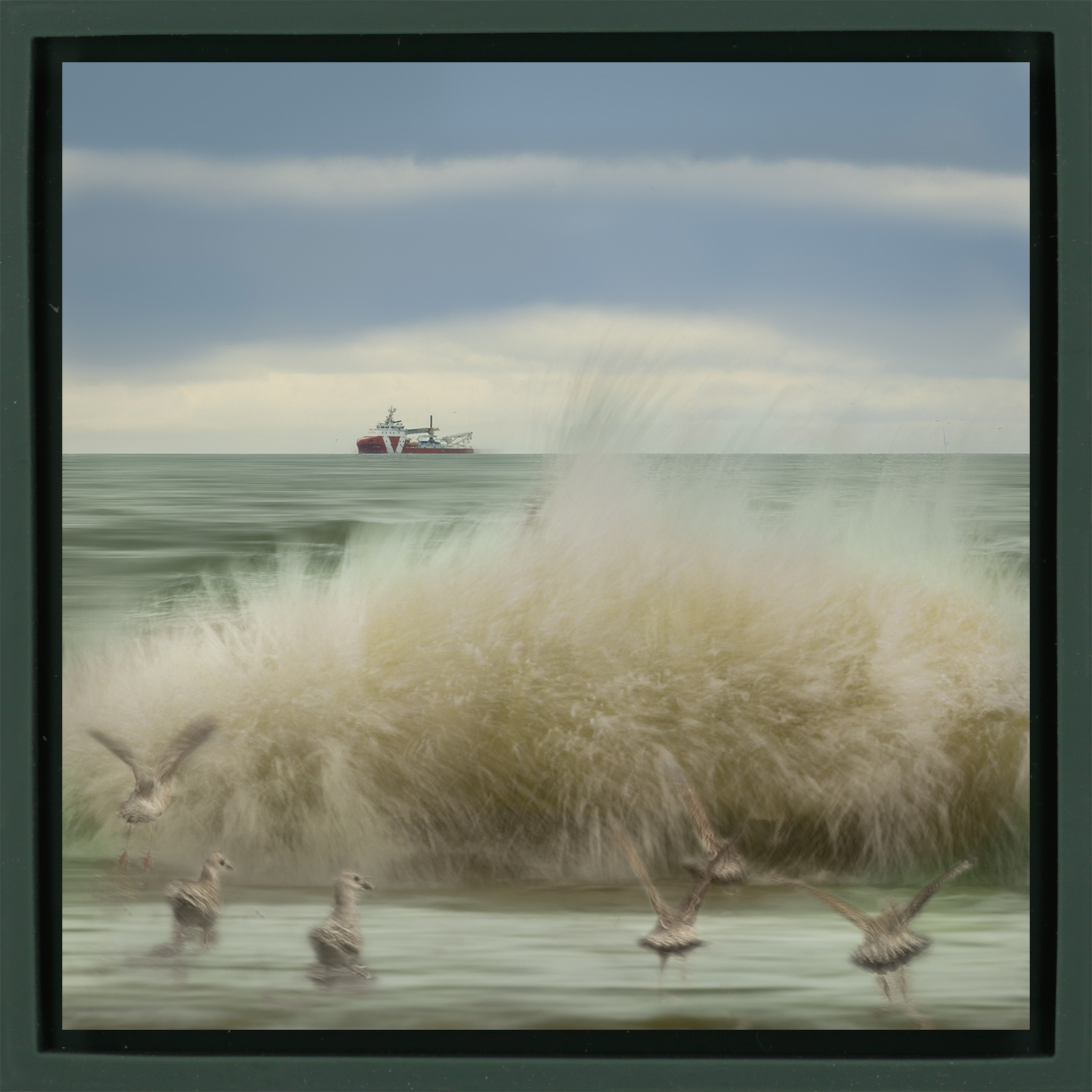 Slow Motion Sea - Donkergroene Wrapp