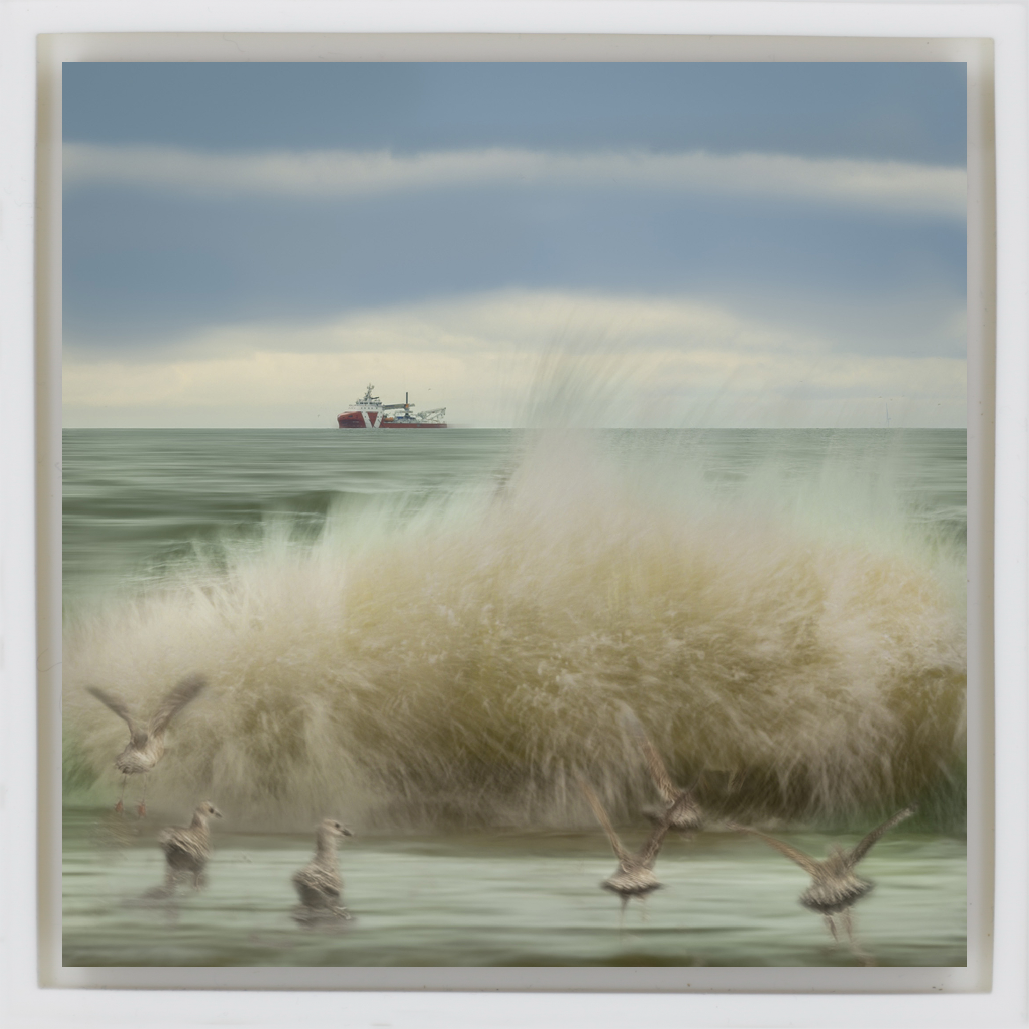 Slow Motion Sea - Witte Wrapp