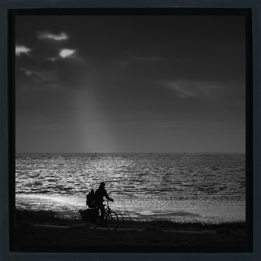 On the Way - Black Wrapp