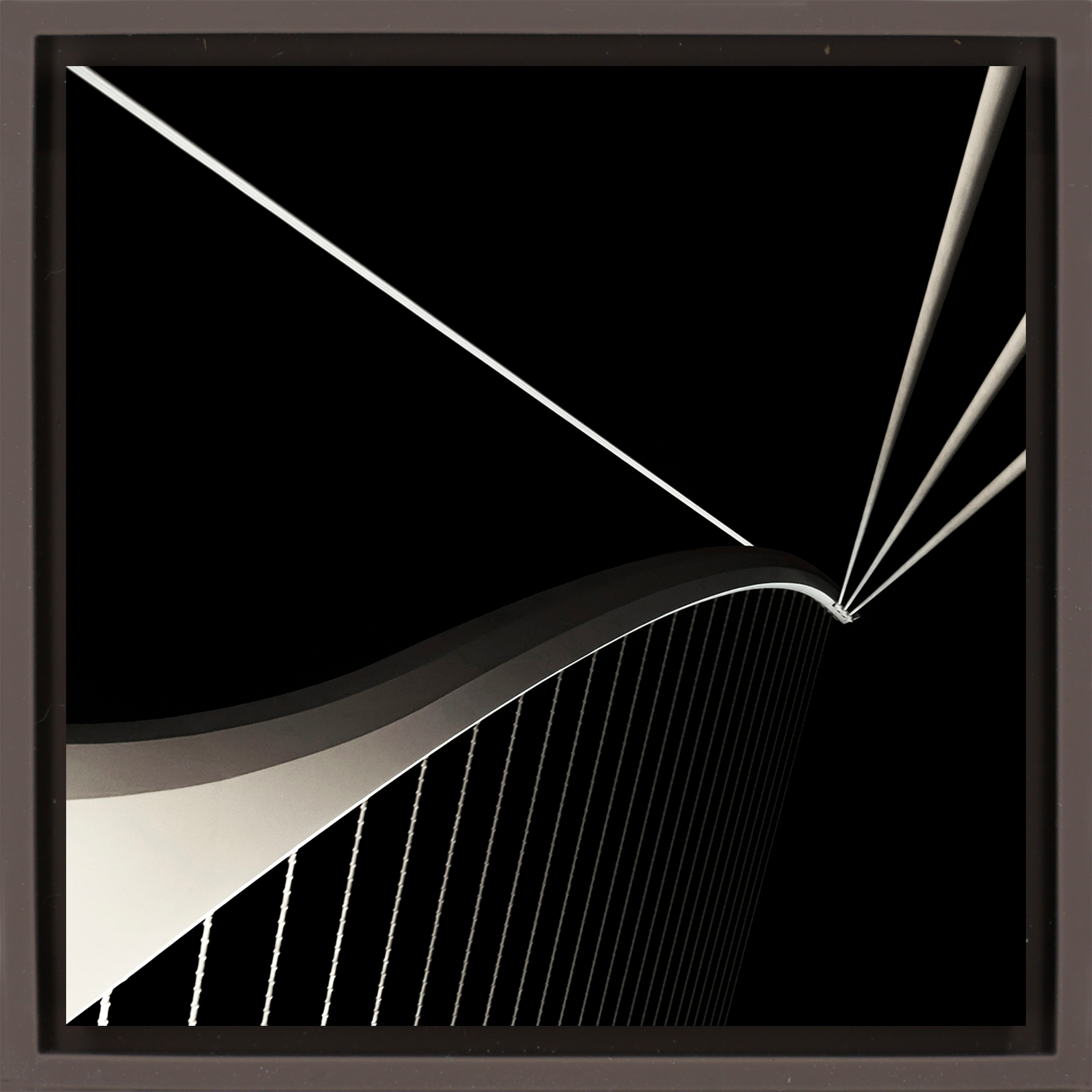 How to Cross a Bridge - Bruine Wrapp