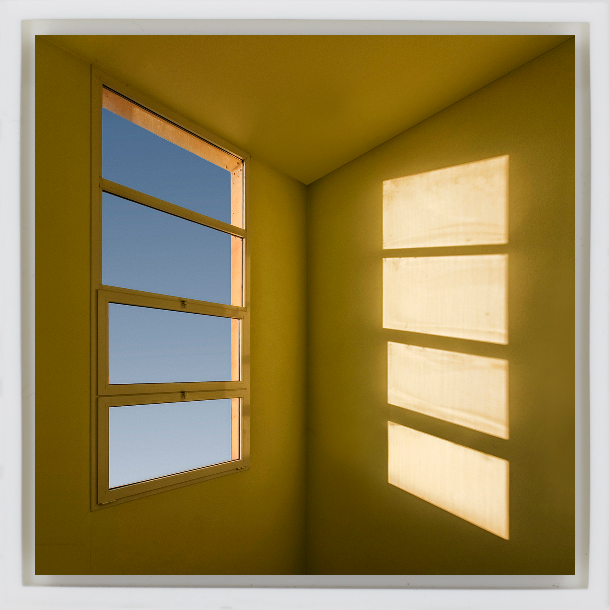 Yellow Corner- White Wrapp