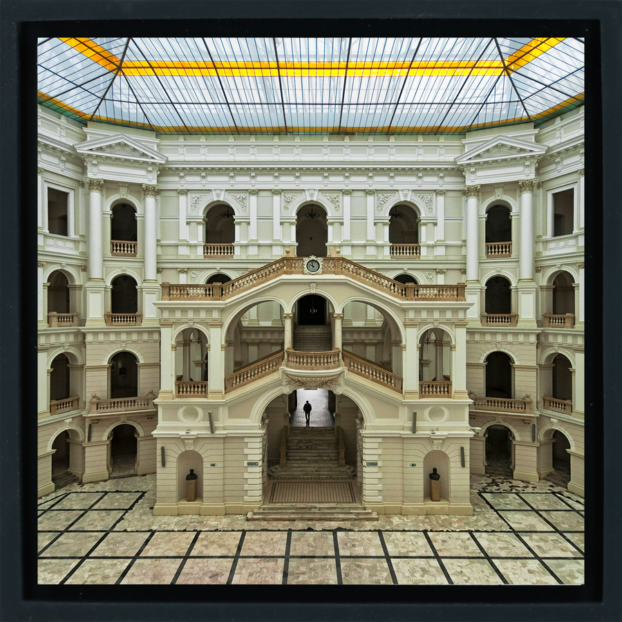 Symmetry - Black Wrapp