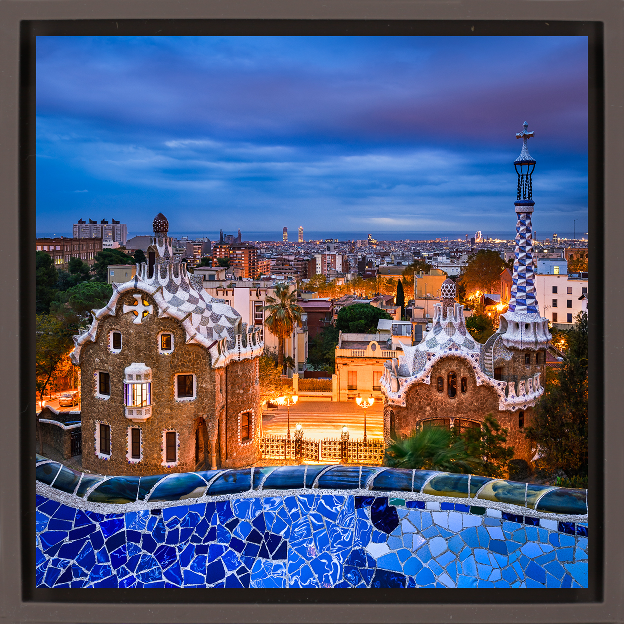 Park Güell Barcelona- Brown Wrapp