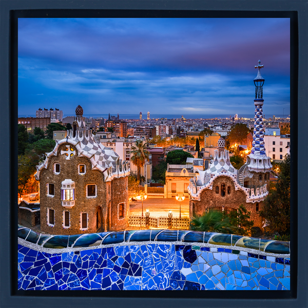 Park Güell Barcelona - Dark Blue Wrapp
