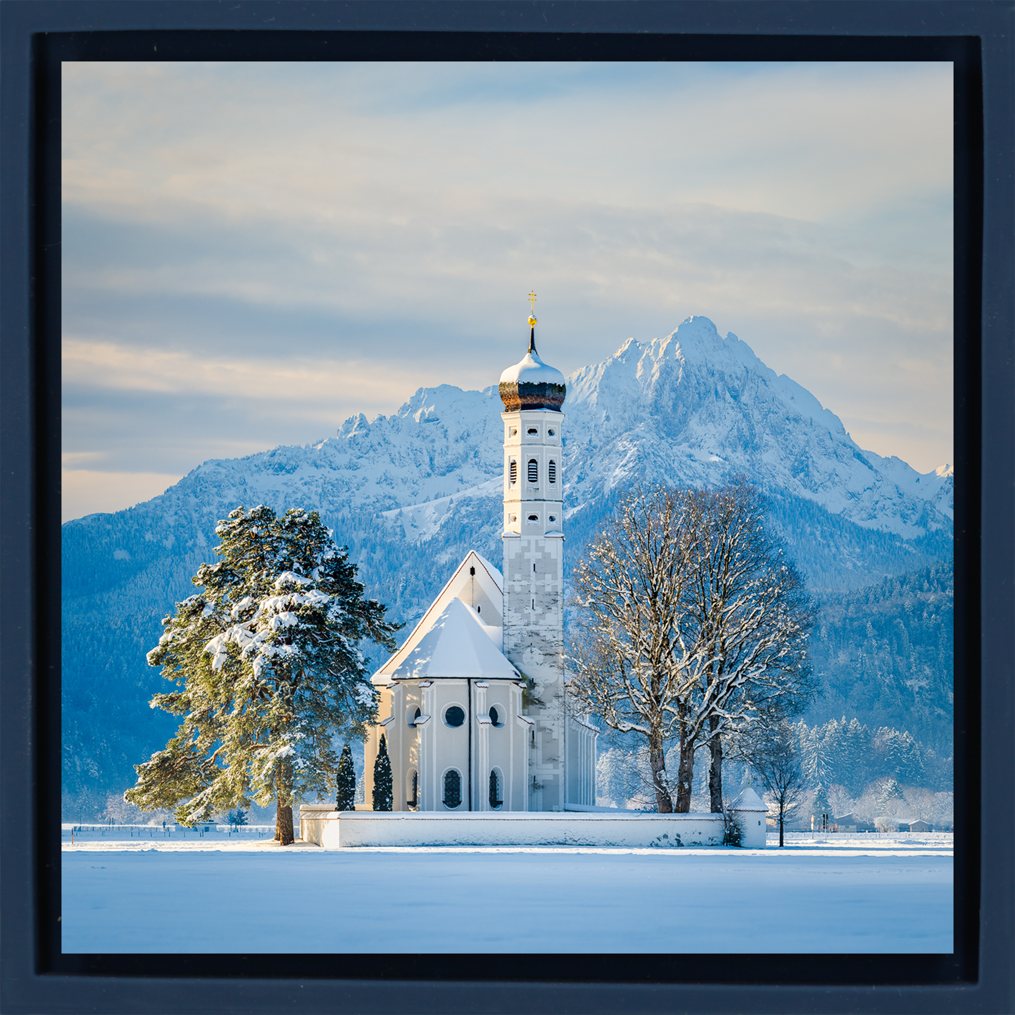 St Coloman Church - Donkerblauwe Wrapp