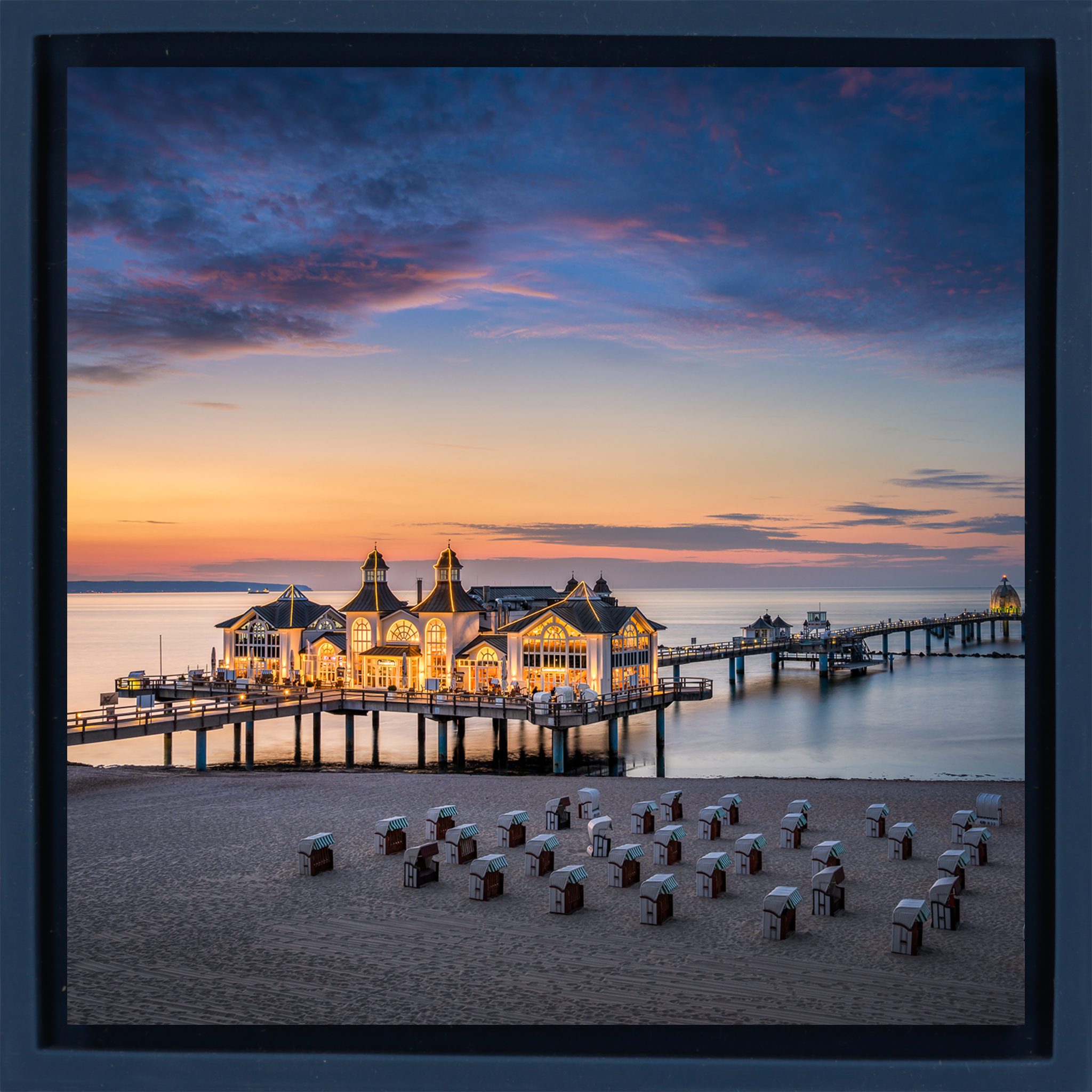 Sellin Pier - Donkerblauwe Wrapp