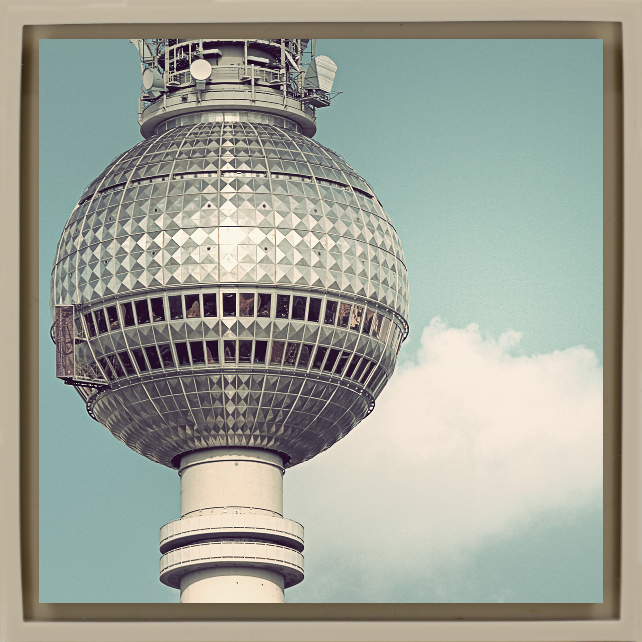 Fernsehturm - Zandkleurige Wrapp