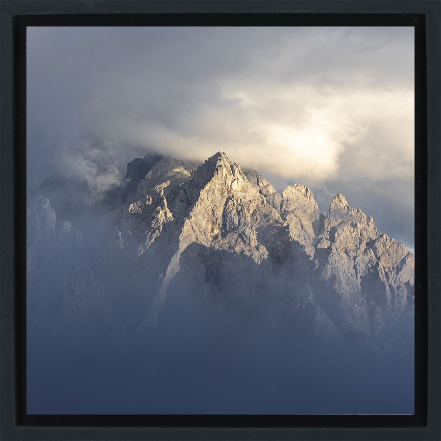 Picos de Europa - Black Wrapp