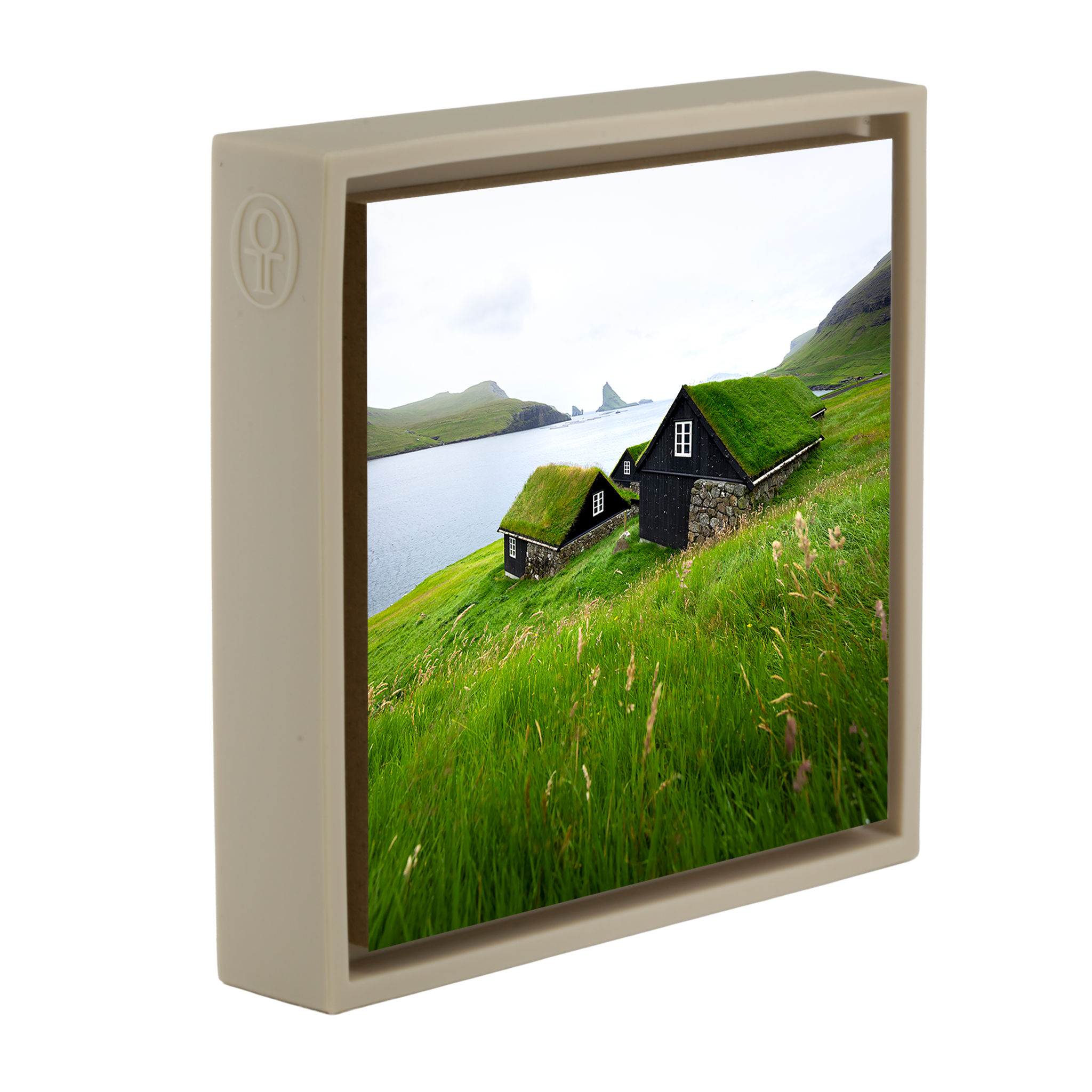 Traditional Faroese Living- Sand Wrapp