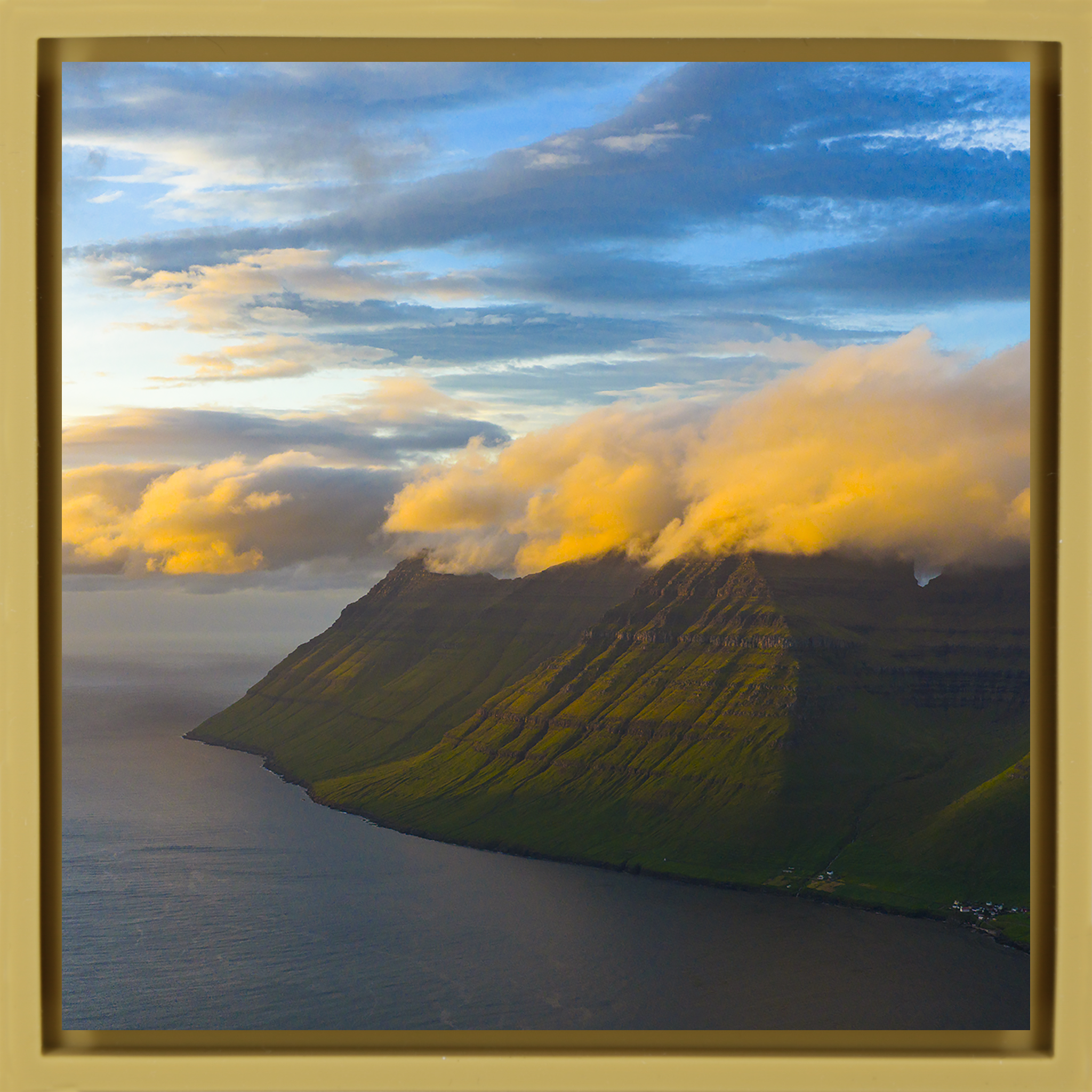 Cliffs In the Clouds- Ochre Wrapp