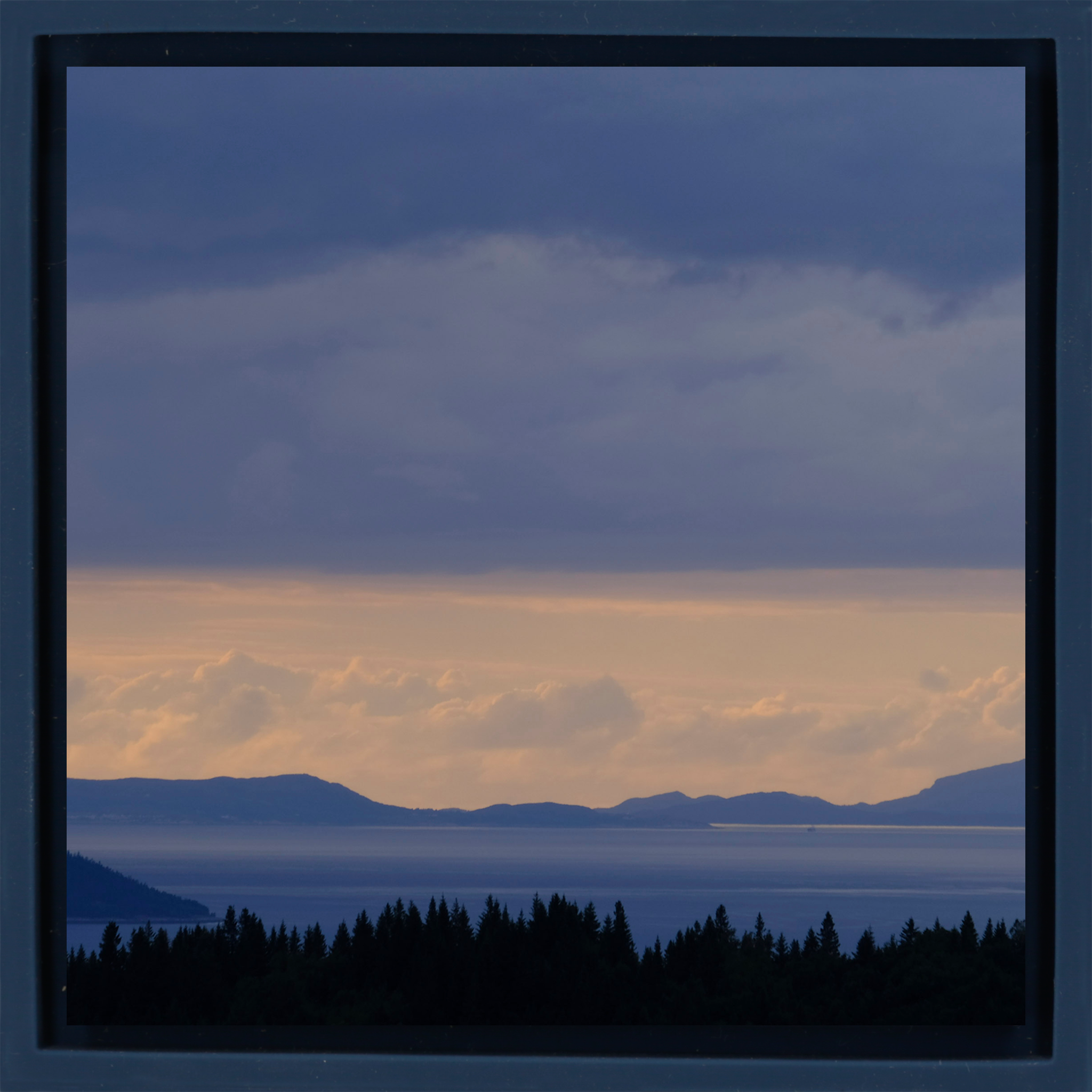 Norwegian Blues - Donkerblauwe Wrapp