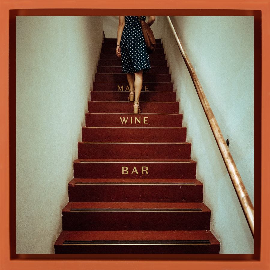 Wine Bar - Orange Wrapp