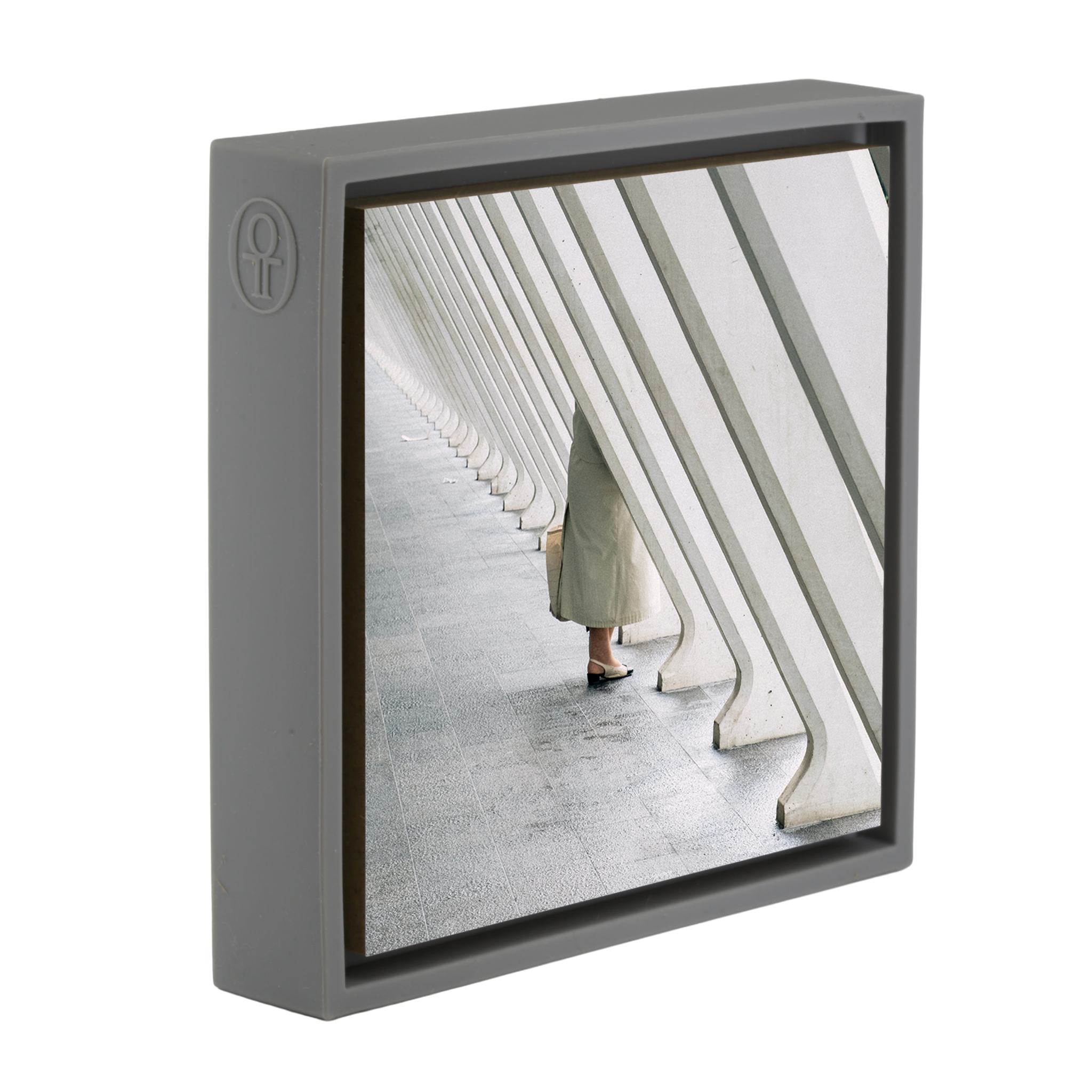 Station Wait- Grey Wrapp