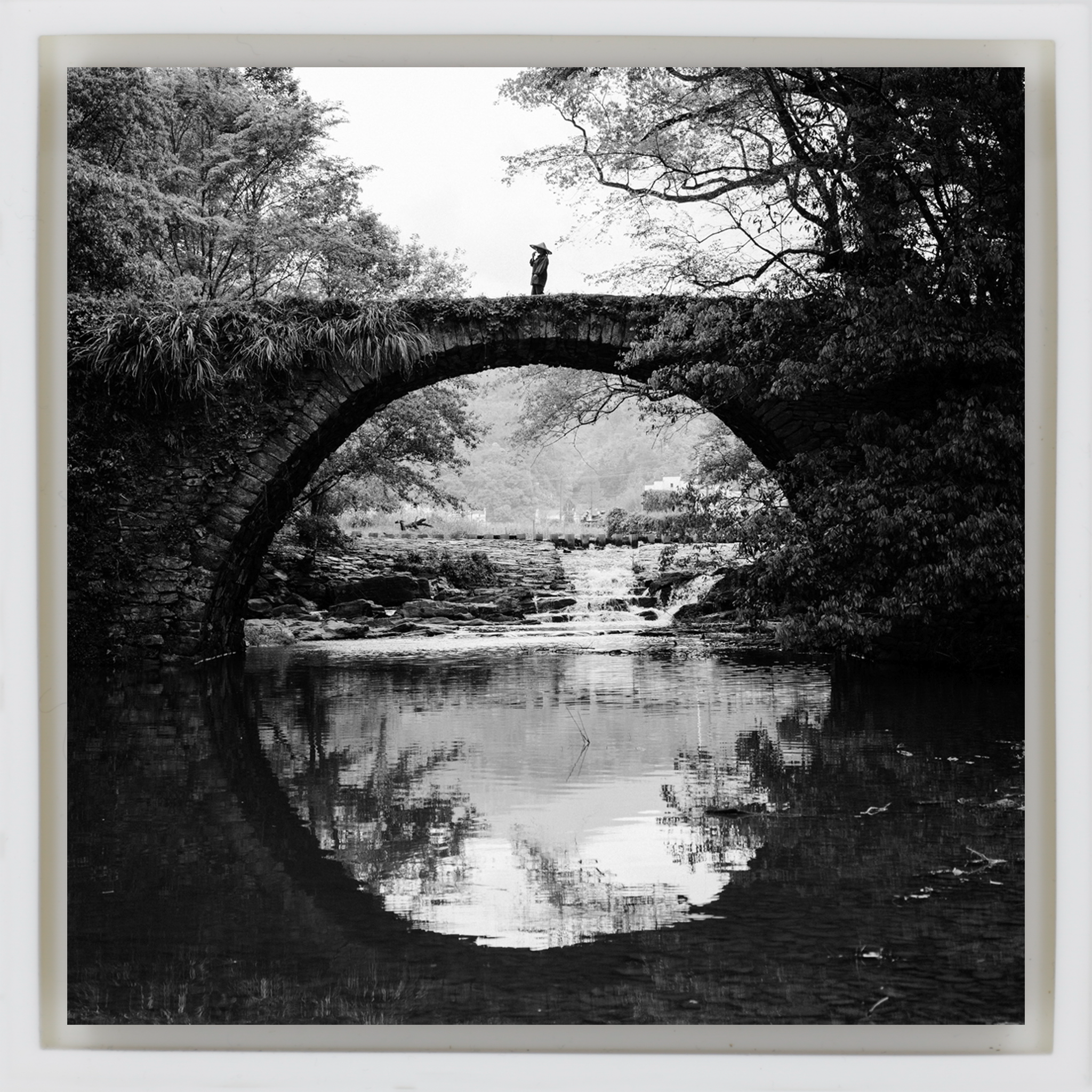 Places of Old- White Wrapp