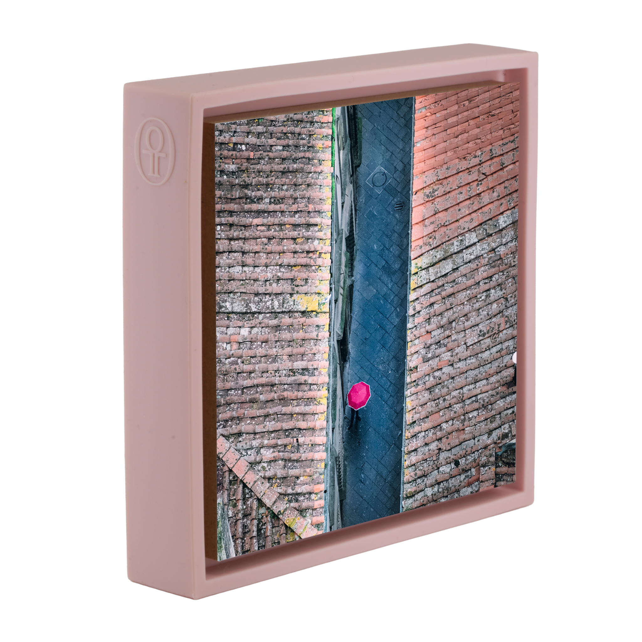 Rainy Day in Lucca - Roze Wrapp