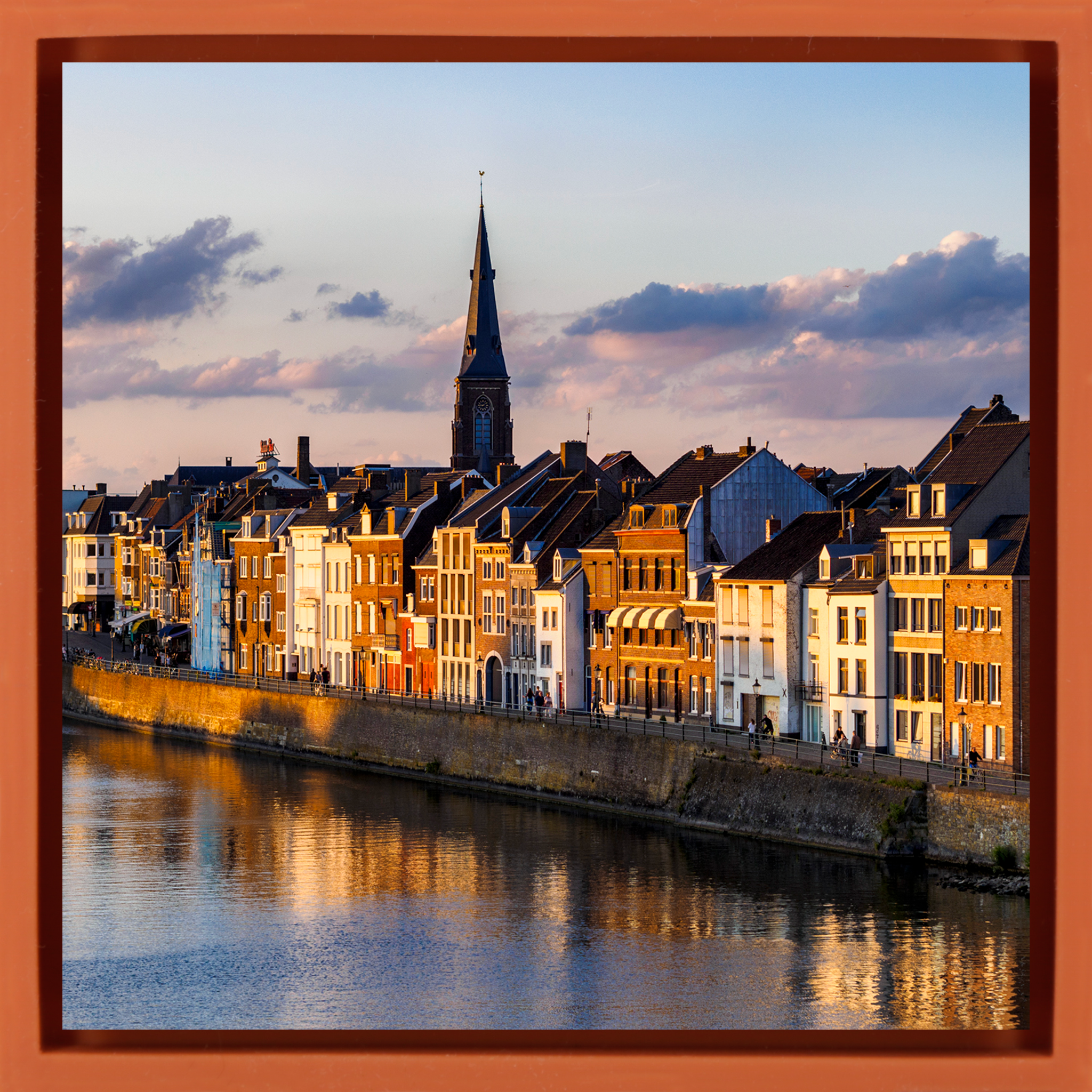 Maastricht on the Meurse - Oranje Wrapp