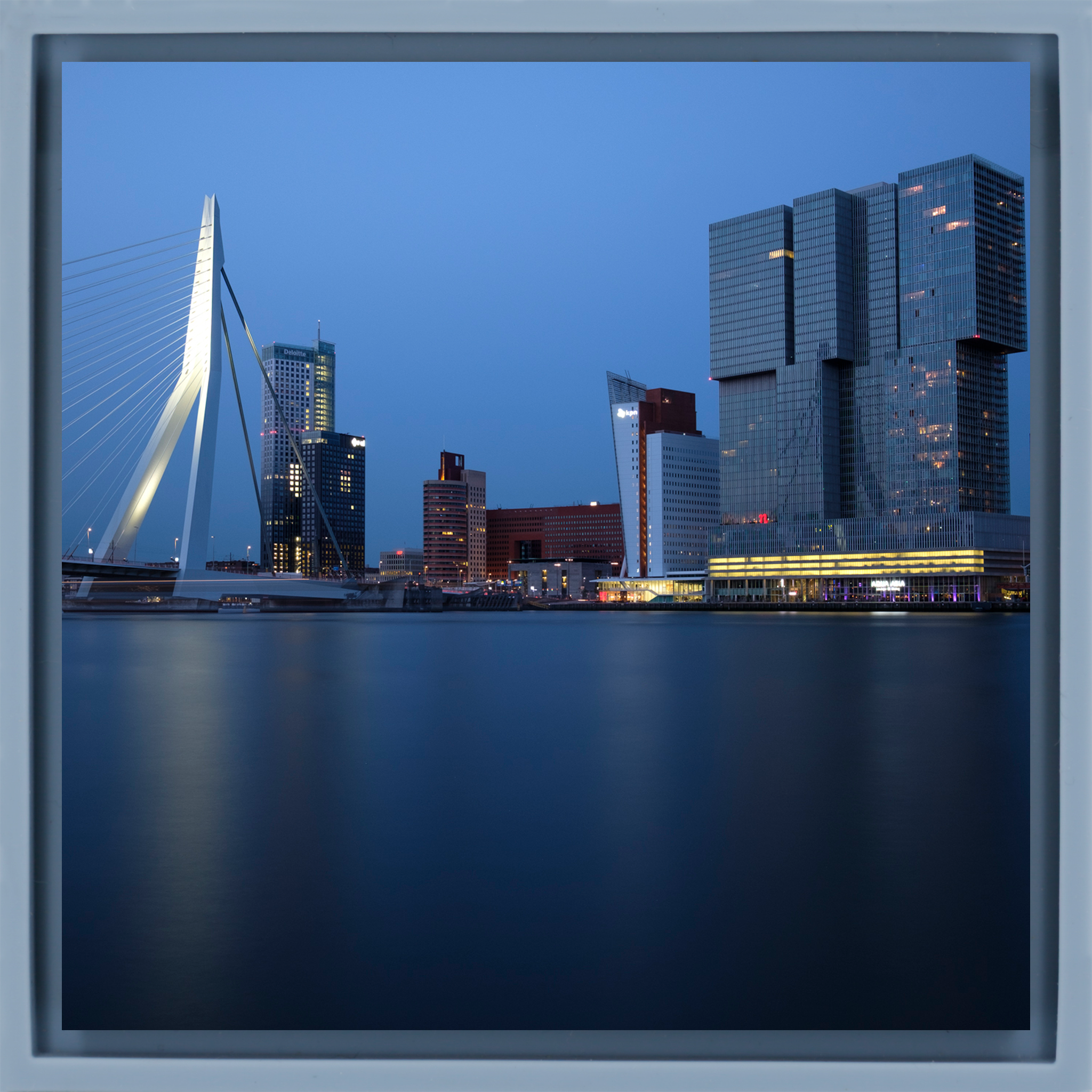 Port of Rotterdam - Lichtblauwe Wrapp
