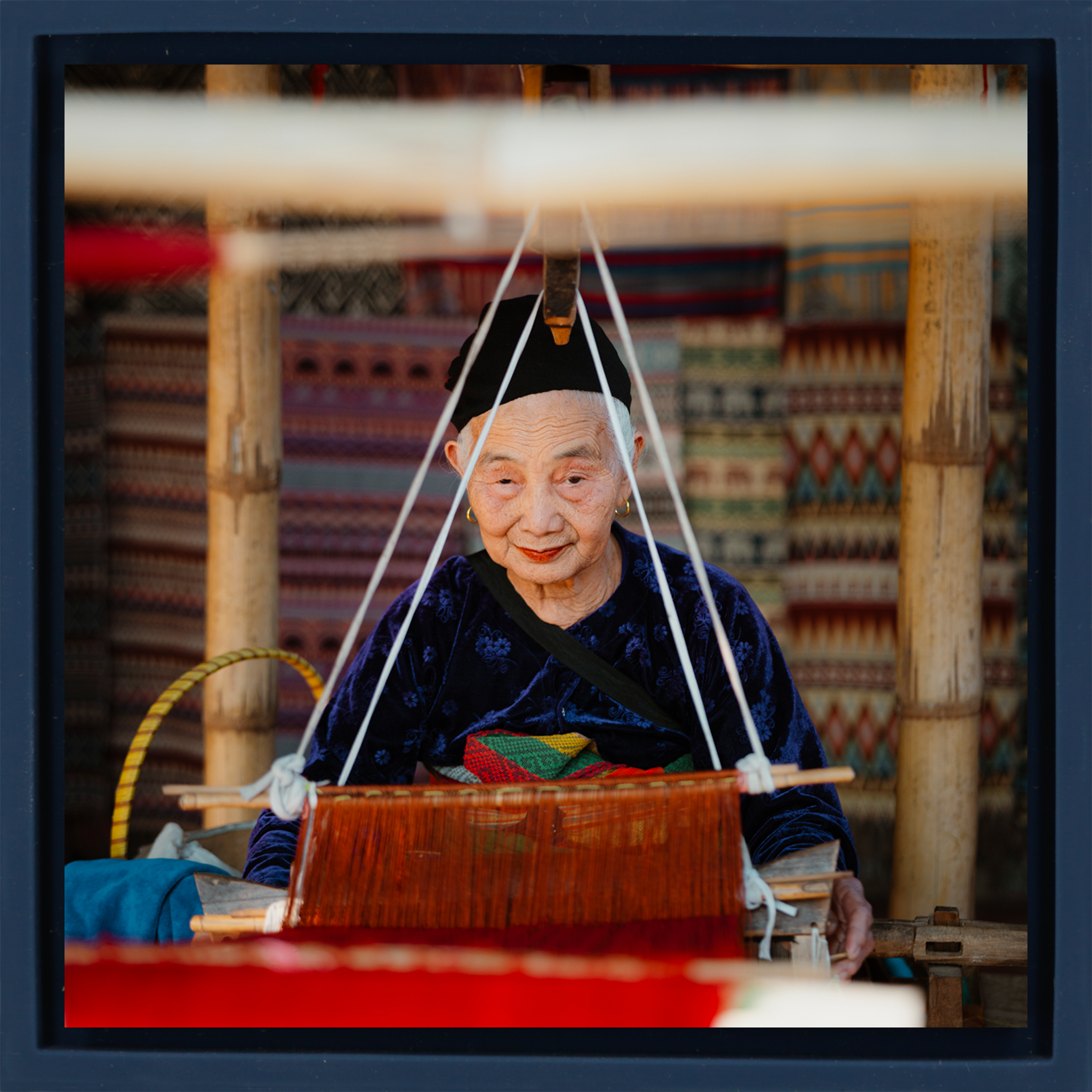 The Handloom- Dark Blue Wrapp