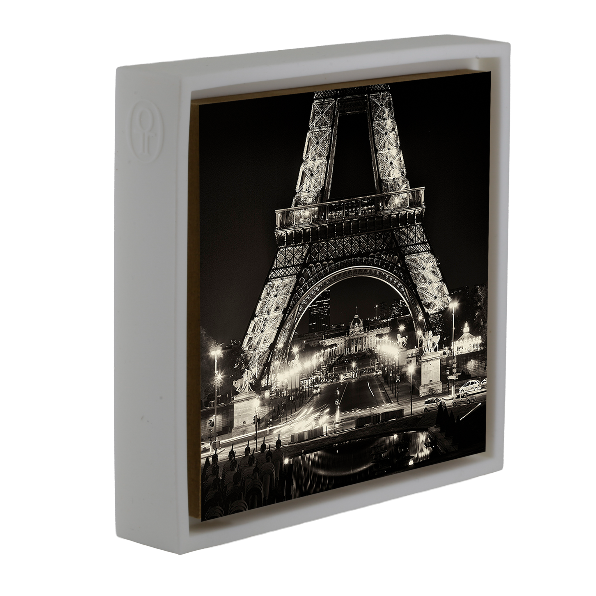 La Tour Eiffel après la tombée de la nuit - White Wrap