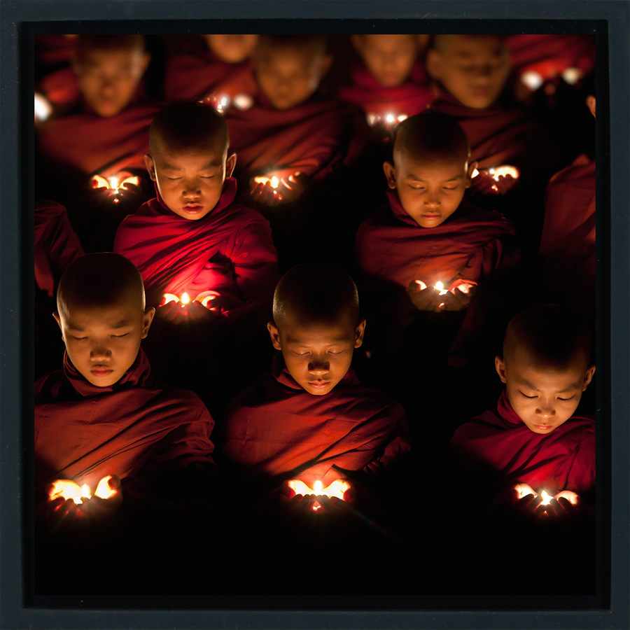 Young Monk Boys Praying - Black Wrapp