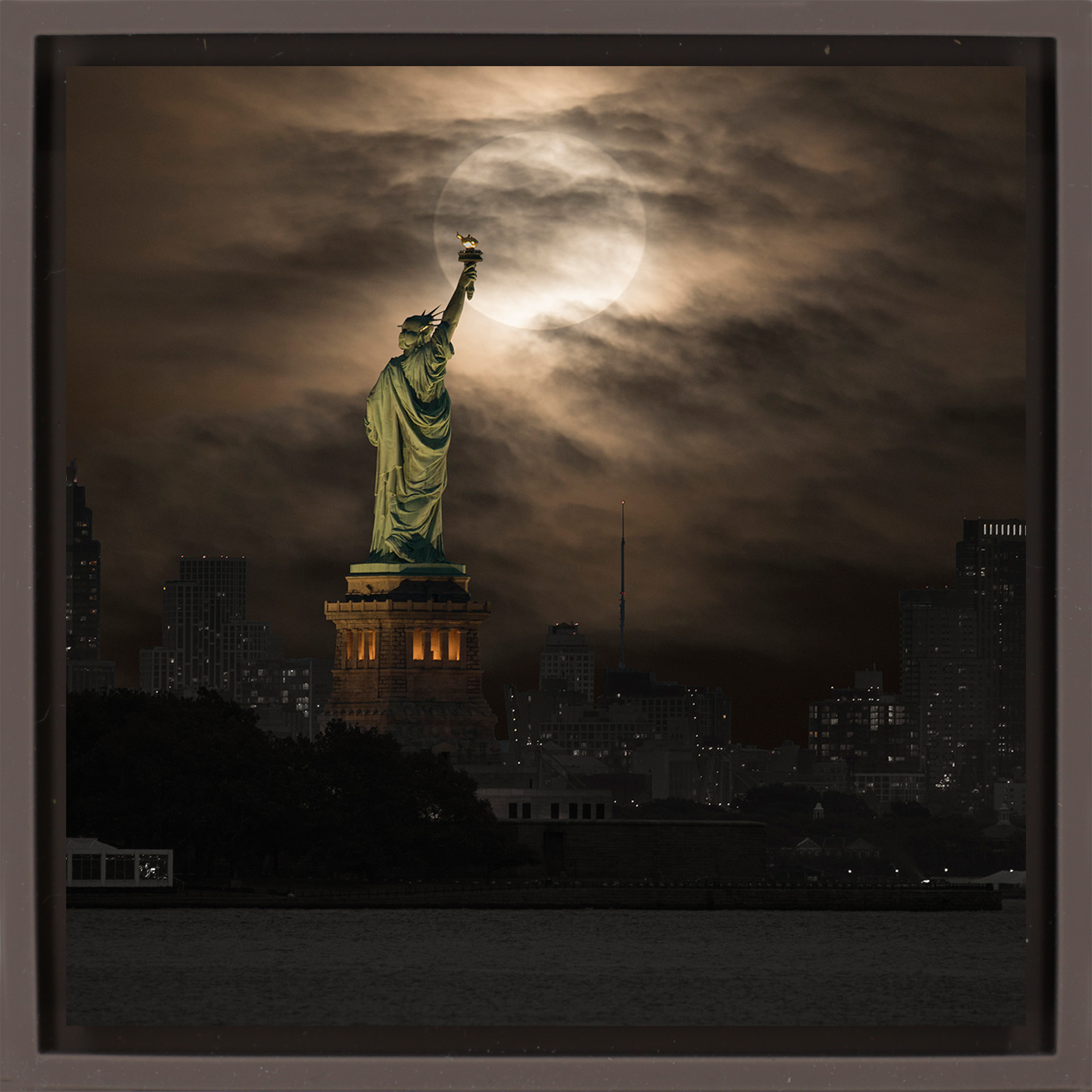 Lady Liberty - Bruine Wrapp