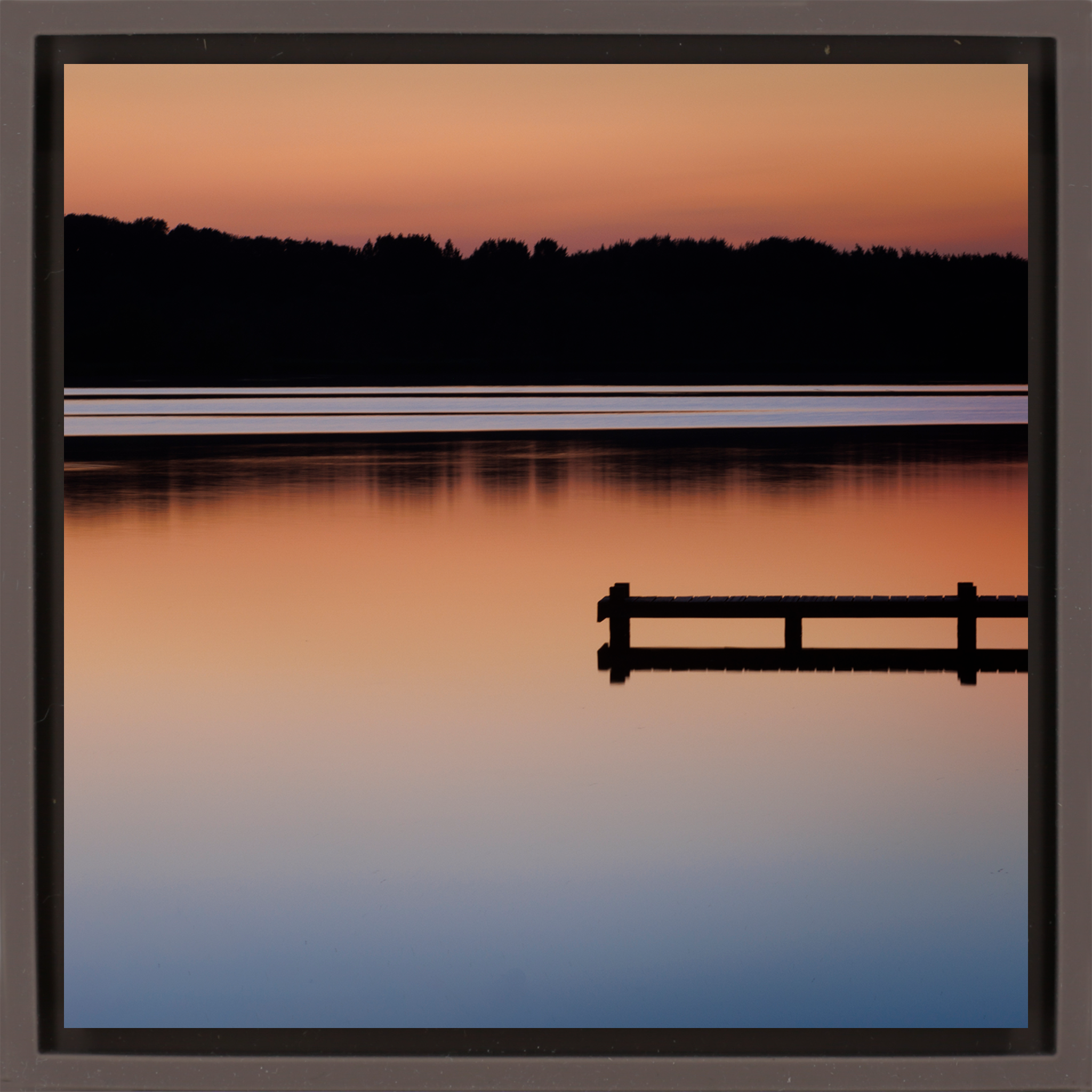 Gradient Glow over Amstelveen - Bruine Wrapp