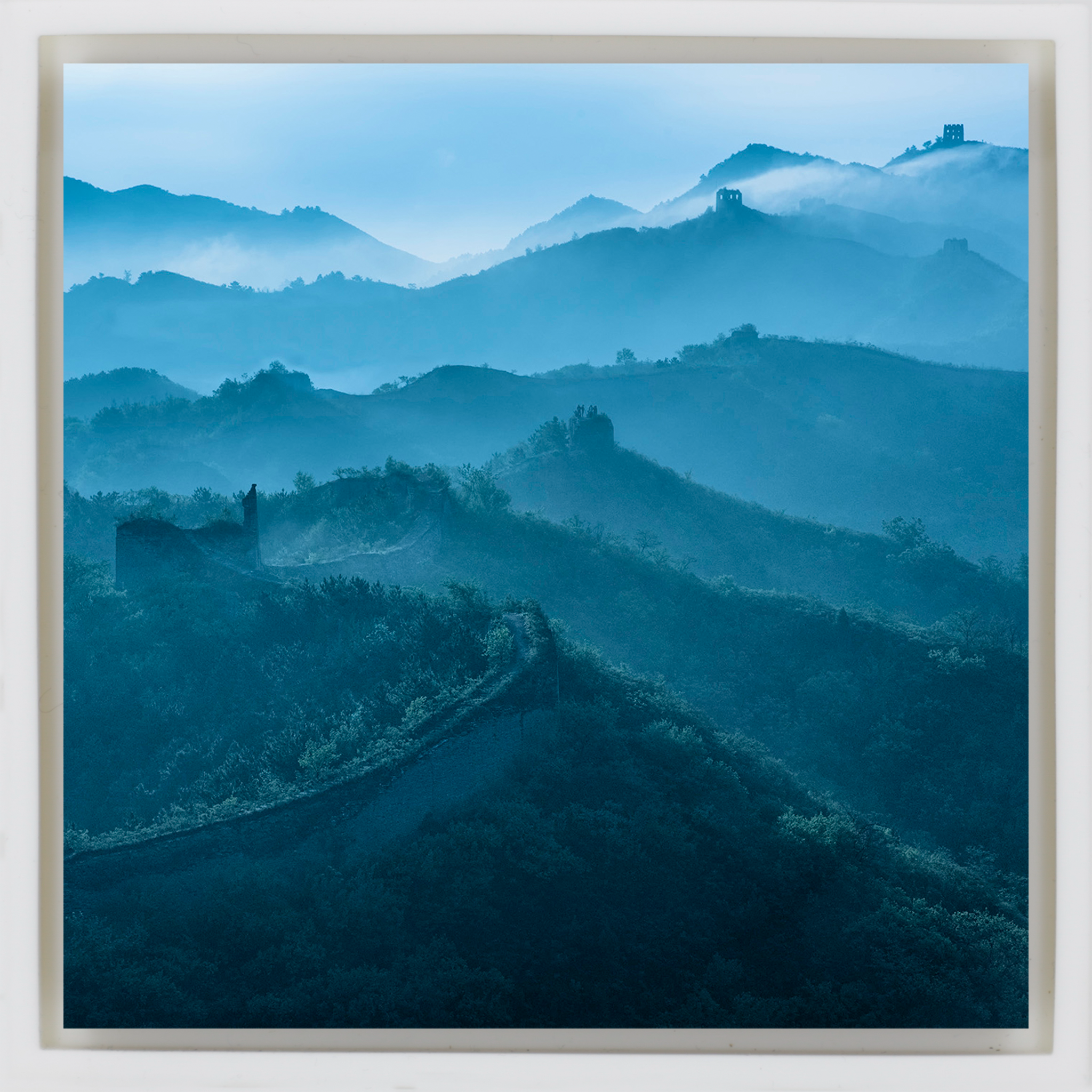 Great Wall - White Wrapp