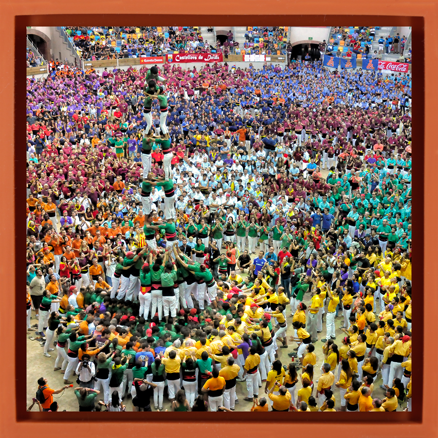 Castellers - Oranje Wrapp