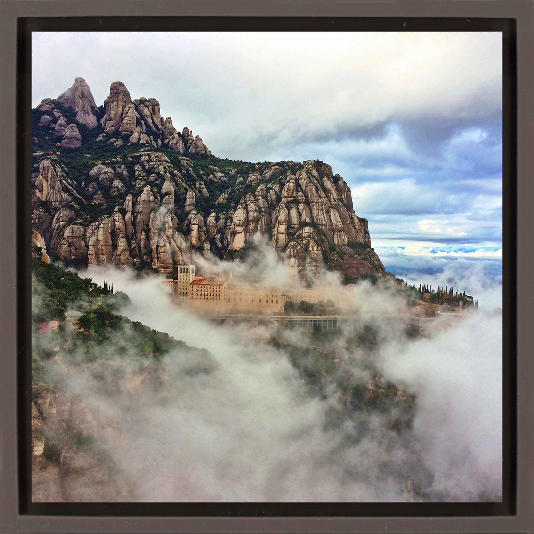Montserrat - Brown Wrapp