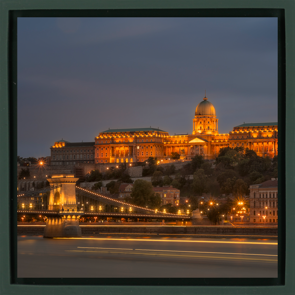 Buda Castle - Dark Green Wrapp