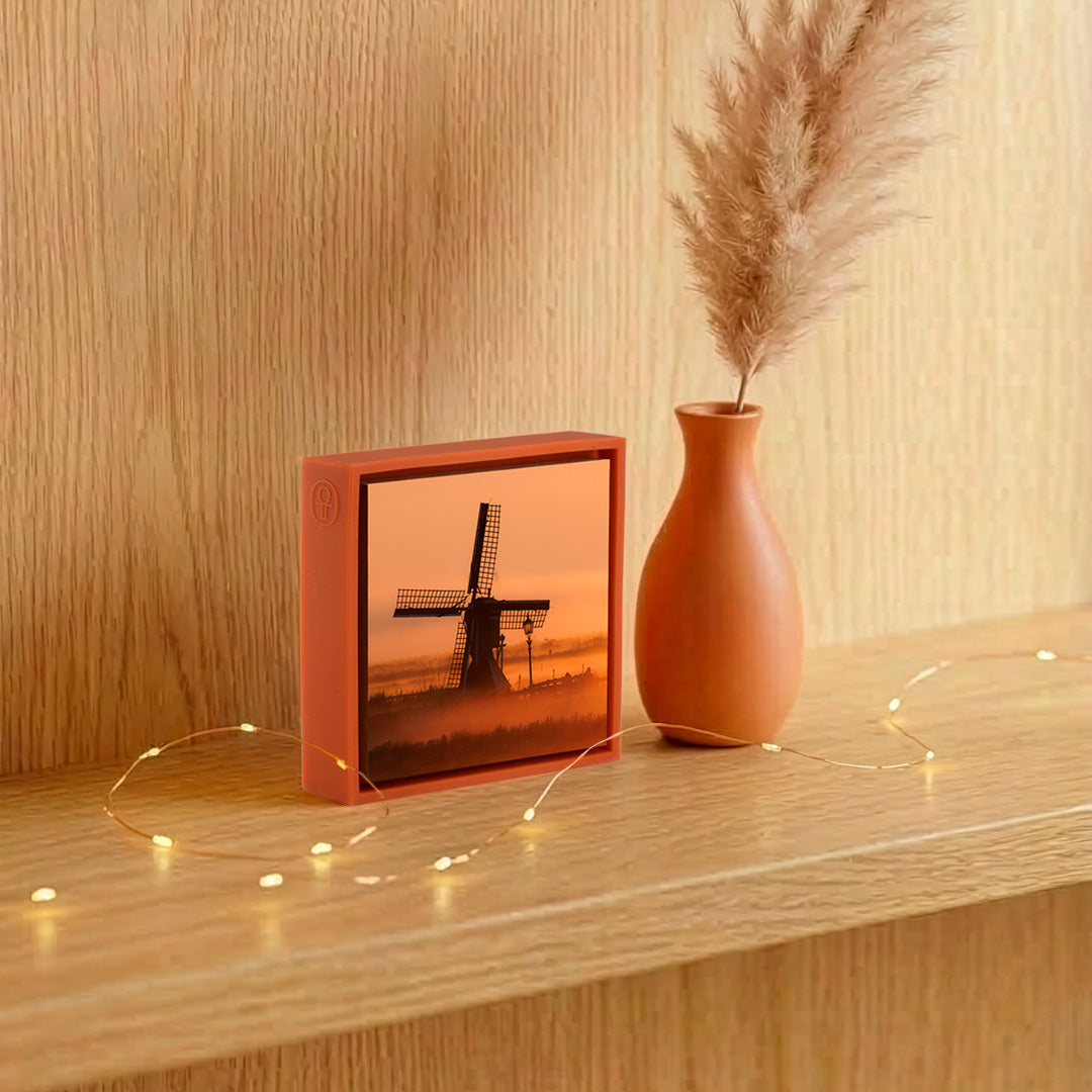 Zaanse Schans in Orange - Orange Wrapp